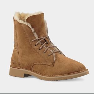 Ugg Quincy Boot